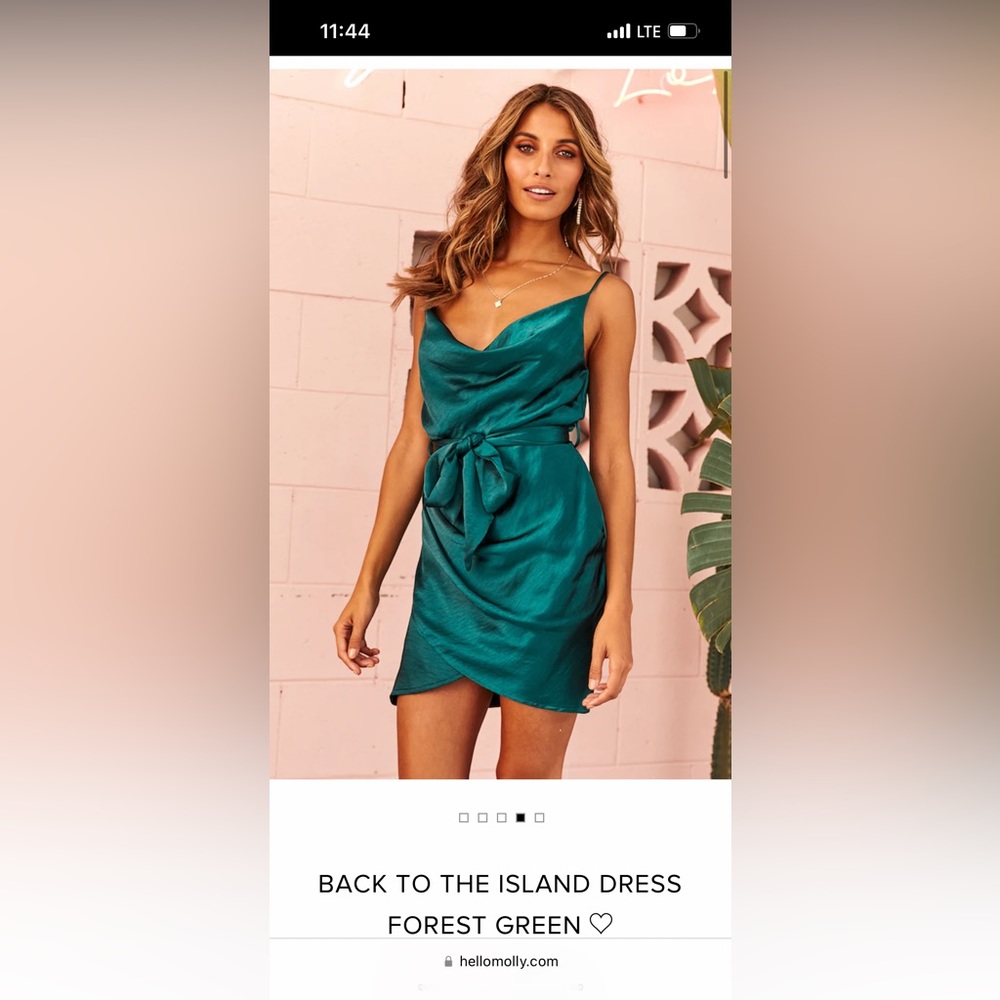Back to the island dress